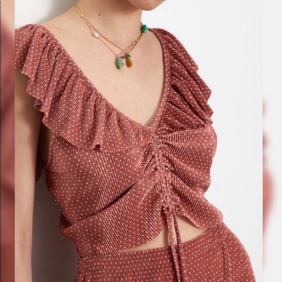 Zara Tops - 💋🔥Zara Pink Tie Front Crop Top- Ruffled Sleeveless- Polka Dot- Size Large